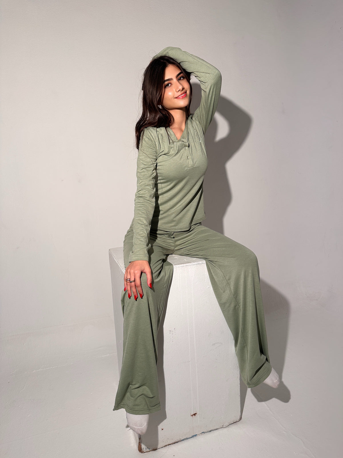 Aura set in Olive